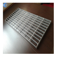 Plateforme de passage en treillis métallique sur mesure en gros / Treillis de canalisation en acier / Treillis de sol en acier inoxydable