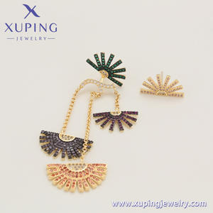 Pendientes-1007 Joyería XUPING Pendientes Asimétricos Personalizados Chapados en Oro de 14K Joyería de Cobre Pendientes de Mujer de Lujo - Product Image 3