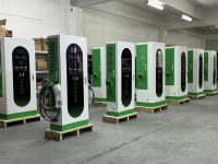 Chargeur de voiture électrique de type 1 60/80/120/160KW DC CCS1 et CCS2 Pile de charge Station de charge rapide cc Chargeur rapide Ev