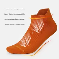 Chaussettes de sport unisexes HNK antidérapantes et absorbantes pour la course et les sports nautiques avec logo intégré