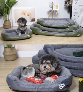 Cama para perros pequeños de diseño de lujo Rectángulo ultrasuave con patrón de animales Material de PP impermeable y lavable - Product Image 2