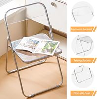 Chaise de salle à manger moderne en plastique transparent, pliable et empilable, avec pieds en métal, pour appartement, studio, coin d'exposition, style minimaliste
