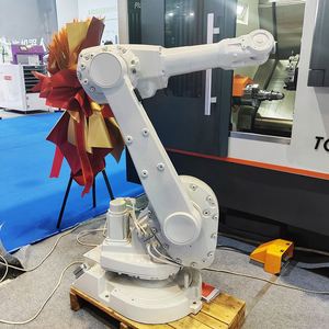 Bras robotisé industriel à 6 axes à longue portée HWINT Direct Factory pour la soudure, le meulage et l'asservissement des pièces automobiles - Product Image 1