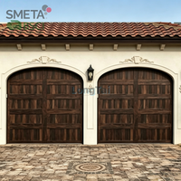Puerta de Garaje de Madera Sólida de Lujo LONGTAI con Diseño de Ventana Arqueada para Villas de Alta Gama