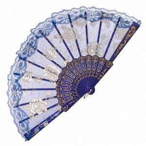 Abanico de mano plegable de plástico con diseño floral vintage de encaje español, ideal para cumpleaños de niñas y fiestas de té de verano. - Product Image 3