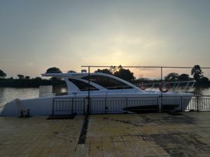 Nueva llegada de lujo de 41 pies yate de aluminio fuera de borda <span class=keywords><strong>para</strong></span> entretenimiento deportivo personalizable OEM popular en todo el mundo precio bajo - Product Image 2