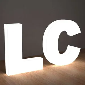 Letras Iluminadas de Doble Cara de Alto Brillo, Letreros con Logotipo Personalizado, Resistentes al Agua IP65, para Gasolineras, Entradas de Autos, Centros Comerciales, Carreteras - Product Image 1