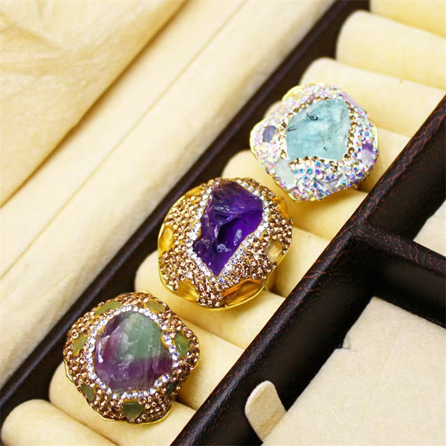Wholesale Adjustable Crystals Jewelry Healing Raw