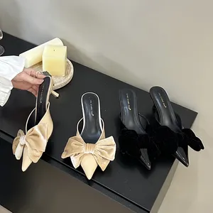 2024 Primavera Verano mujeres puntiagudas arco mariposa nudo sandalias gatito tacón bajo diapositivas mulas zapatillas