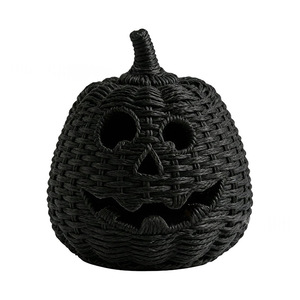 Großhandel Harz-Kürbis-Kerzenlaterne mit Hexenhut-Deckel, hohlem Gesicht, Halloween-Party-Tischdekoration, LED-Kerzenhalter-Deko - Product Image 4