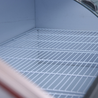 Réfrigérateur commercial multi-niveaux à trois températures pour restaurant, avec vitrine pour viandes et légumes