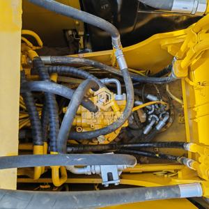 Excavatrice d'occasion de haute qualité Caterpillar CAT320D 20 tonnes, pelle sur chenilles d'occasion d'origine 320D2 CAT320D 320D2L à vendre - Product Image 5