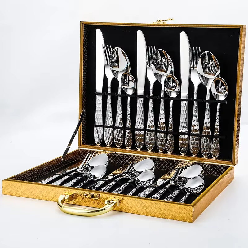Hot Selling Water Cube Design 24pcs Stainless Steel Gold Plated Luxury Wedding Cutlery Set · image 3
