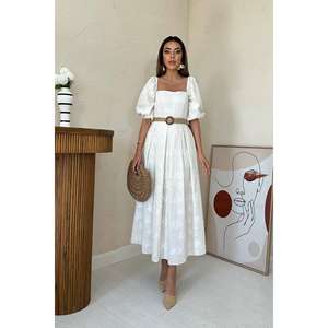 Elegante Vestido Bordado con Corte en A, Escote Cuadrado y Mangas Abullonadas, Cintura Natural, Tejido Transpirable para Uso Diario - Product Image 5