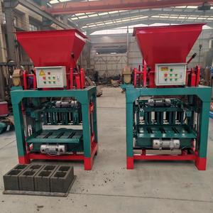 Máquina para Fabricar Bloques de Hormigón Entrabados 4-35B con Tolva, Línea de Producción y Cinta Transportadora Mezcladora - Product Image 1