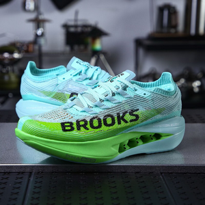 Zapatillas de Running Unisex <span class=keywords><strong>Hyperion</strong></span> <span class=keywords><strong>Max</strong></span> 3 para Hombre y Mujer, con Parte Superior de Malla Transpirable y Placa de Carbono Speed Vault, Ideales para Maratón - Product Image 5