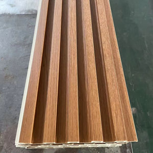 Panneau mural TV en WPC cannelé le plus vendu, panneau mural intérieur en <span class=keywords><strong>bambou</strong></span> pour entrepôt, école, hôpital, hôtel, caractéristique imperméable - Product Image 1