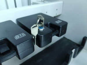 Scatola di stoccaggio sicura per pistola di sicurezza in acciaio per pistola utilizzata per <span class=keywords><strong>la</strong></span> <span class=keywords><strong>custodia</strong></span> di denaro e armi - Product Image 5