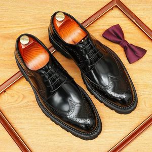 Chaussures d'automne décontractées pour hommes en cuir premium, style anglais, brogues gravées à bout pointu, plateforme, motif léopard, imperméables - Product Image 6