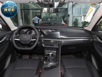 Nouveau stock 2025 CHANGAN CS35 SUV, transmission automatique haute vitesse, moteur turbo essence, pneus R16, traction avant, norme d'émission Euro VI, intérieur tissu, ACC, conduite à gauche