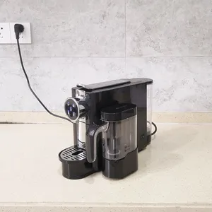意大利触摸面板高压锅炉快速加热咖啡机，带可拆卸水箱和牛奶起泡功能