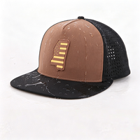 Cappellino Snapback Sportivo in Poliestere e Spandex Traspirante con Fori Perforati al Laser, Alta Qualità, Vendita all'Ingrosso