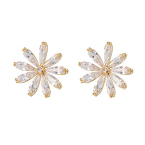 <b>Daisy</b> Stud <b>Earrings</b> Gold Plated Zircon Flower Shape Party Fashion Jewelry - Product Image 5