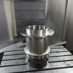 Yogi Engineering Boîtier de roulement à bride (Manchon à bride) - Acier au carbone, Acier allié, Acier inoxydable, Modèle Flange 19 - Product Image 1