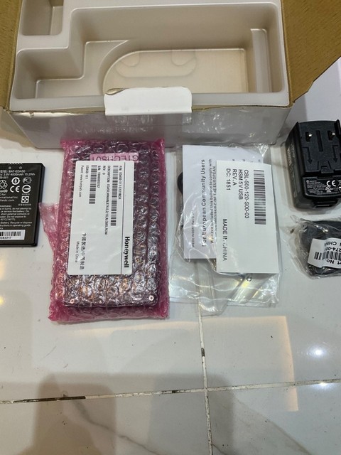 Original Brand New SCANPAL EDA50 111  EDA50 111 C121NRGK HANDHELD BARCODE For PLC