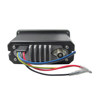Radio de communication et de navigation Icom IC-M304 25W, radio de voiture étanche IC-M304 - Product Image 2