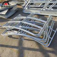 Produit de services de fabrication de porte d'alimentation de bétail galvanisé par panneau de verrouillage de vache à verrouillage automatique robuste