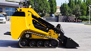 2025 छोटे स्किड स्टीयर फ्रंट एंड लोडर बकेट नए उत्पाद क्रॉलर लोडर इंजन के साथ कोर घटक के रूप में - Product Image 2