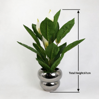 Élégante fleur artificielle de lys de la paix en tissu et PE, en vase double boule argenté, pour la décoration intérieure