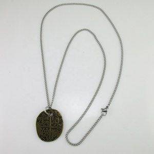 Collar con colgante de moneda del tesoro del doblón de pirata español europeo, cadena de acero inoxidable 304, fundición de Metal de estilo religioso - Product Image 3