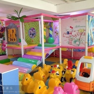 สนามเด็กเล่นในร่มธีม<span class=keywords><strong>การ์ตูน</strong></span> YL-2-B133 ปราสาทซนสำหรับเด็ก พร้อมสไลเดอร์และบ่อบอล - Product Image 1