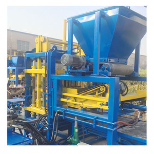 Máquina Automática para Bloques <span class=keywords><strong>de</strong></span> Cemento QT4-15S para Fábricas <span class=keywords><strong>de</strong></span> Ladrillos Medianas <span class=keywords><strong>de</strong></span> 2000-8000 Metros Cuadrados - Product Image 2