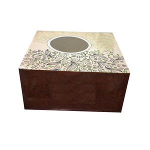 กล่องบรรจุภัณฑ์เค้กแบบมีช่องระบายอากาศ ฝาเจาะรูควบคุมความชื้น พร้อมหูหิ้วพับได้ สำหรับขนส่งขนมอบสด - Product Image 1