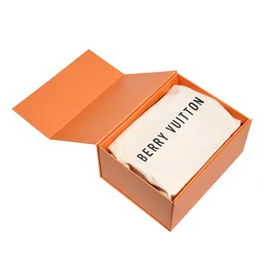 Wholesale Custom Logo Printed Folding Foldable Fold Cardboard Magnet Magnetic Handbag Packaging Packaged Paper Box For Tote Bag