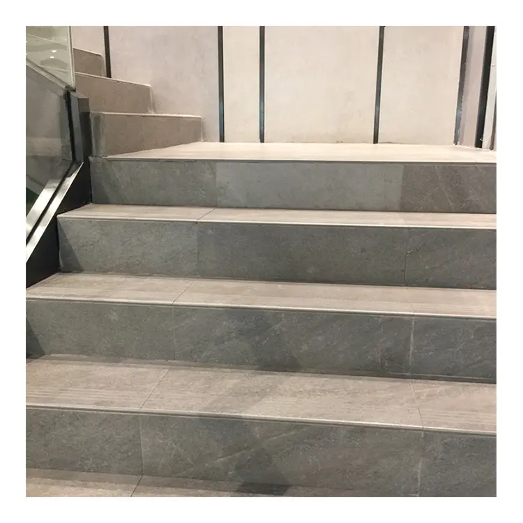 Villa Keramische Trappen Tegels In Dubai 12X24 Matte Afwerking Antislip Porselein Trap Tegel