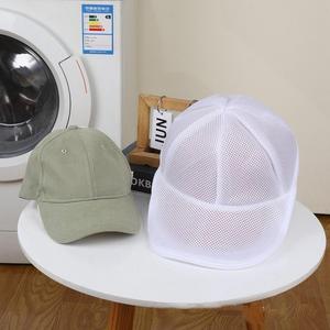Bolsa de malla para lavar gorros, protector de ropa portátil para organizar gorros y abrigos, color blanco - Product Image 3