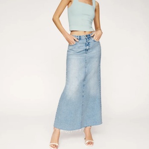 Jupes longues en jean bleu délavé sur mesure de haute qualité avec fente arrière, coupe décontractée, taille naturelle, tissu respirant pour femmes – Vente en gros - Product Image 1