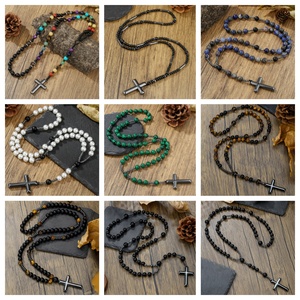 Collier de perles en pierre naturelle pour hommes, <span class=keywords><strong>style</strong></span> <span class=keywords><strong>bohème</strong></span>, avec croix en pierre de galbette noire, vente en gros - Nouveauté très prisée - Product Image 4