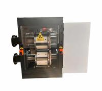 Unité de scellage de pochettes pour protège-slips jetables de petite taille pour la production de protège-slips hygiéniques