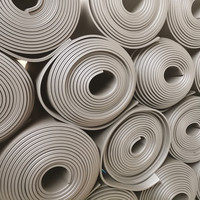 Panneau d'isolation en mousse NBR/PVC écologique personnalisé, mousse de caoutchouc noire pour usage extérieur et industriel, isolation thermique