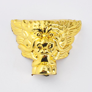 Cabeza de Dragón con Patas de Plástico, Relieve Dorado, Decoración para el Hogar, Accesorios para Bolsos, Decoraciones de Cristal - Product Image 1