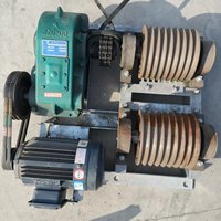 Nouveau système de retrait de fumier entièrement automatique à haute efficacité pour les exploitations d'élevage, économique, durable, galvanisé à chaud, pour le nettoyage