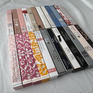 Vente en gros de vaporisateurs corporels en tube de 35 ml pour hommes et femmes, unisexe, EDP, Eau de Parfum, parfum longue durée, mini-parfum original - Product Image 4