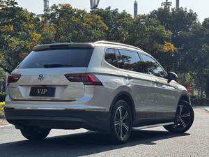 Volkswagen Tiguan L d'occasion 2019 2020, 1.8L Turbo Auto LHD Euro <span class=keywords><strong>6</strong></span> pour l'exportation |   Approvisionnement en gros de grande quantité - Product Image 3