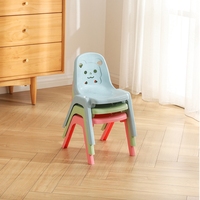 Vente en gros de mobilier scolaire coloré bon marché pour école maternelle chaise en plastique empilable pour classe d'enfants pour fête et événement