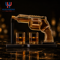 Ensemble de whisky en verre en forme de pistolet personnalisé OEM avec 2 verres, cadeau de luxe pour bar à domicile, restaurant, carafe à whisky